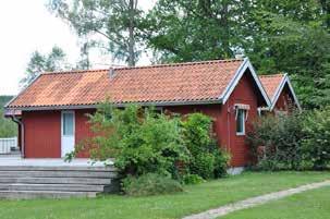 Tjörnarp 3:26 (Kyrkbyn 210) Kyrkbyn Avstyckad från Tjörnarp nr 3. Bostadshus i 1 1/2 plan med källare Byggår: 1920-talet Träkonstruktion på huggen naturstensgrund.