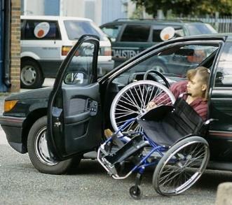 Följden blir att säkerhetsrampen i framkanten inte fälls ner, vilket gör det omöjligt att komma i och ur bilen.