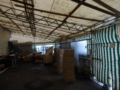 Tält ca 6m x18m lagertält ej