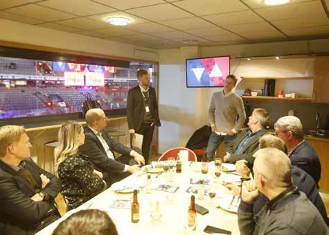 * Fri tillgång till VIP-aktivitet för fyra personer vid ett matchtillfälle Förtur till LHC-golfen och LHC Sponsor Kids Day Får efter samråd disponera tränare och spelare vid egna arrangemang