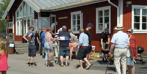 Arbetslördag 12 maj kl. 10-12 för alla medlemmar Då städar och fixar vi så att det blir fint på vårt varv och i vårt klubbhus.