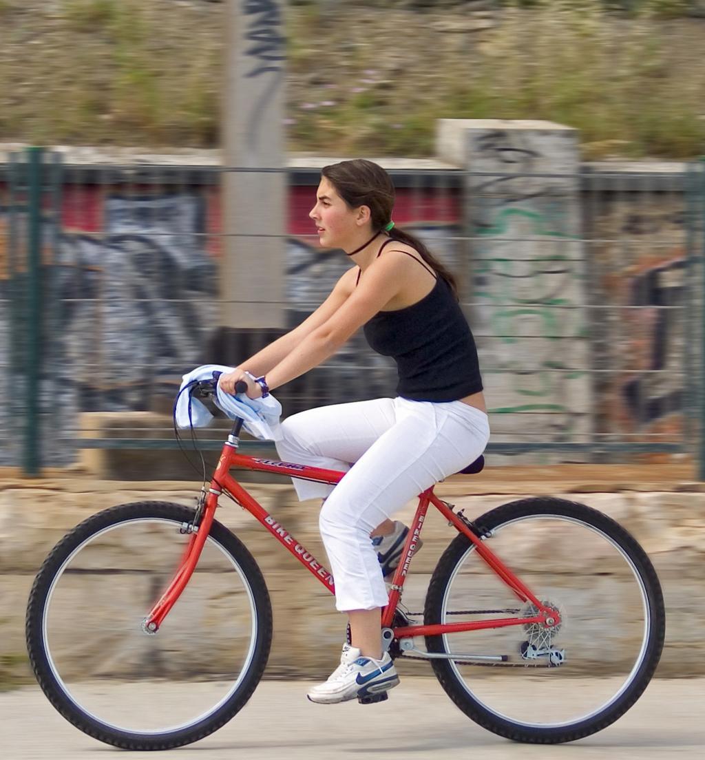 Hjulstorlek 28 Bike Queen Tjejernas favorit.