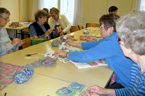 Nagu Marthaförening r.f. Föreningen har under verksamhetsåret haft 64 medlemmar, varav fyra är nya och två har avgått. Under året har Nagumarthorna bl.a. tillverkat egen kosmetik med Tessa Turtonen från Marthaförbundet och ordnat potatiskarneval, forneldskaffe på Grannas samt den populära plantmarknaden i Andtböle bygdegård.