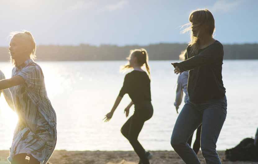 Fokus ska läggas där det finns ett särskilt behov av att överbrygga hälsoklyftor och uppnå en mer jämlik hälsa.