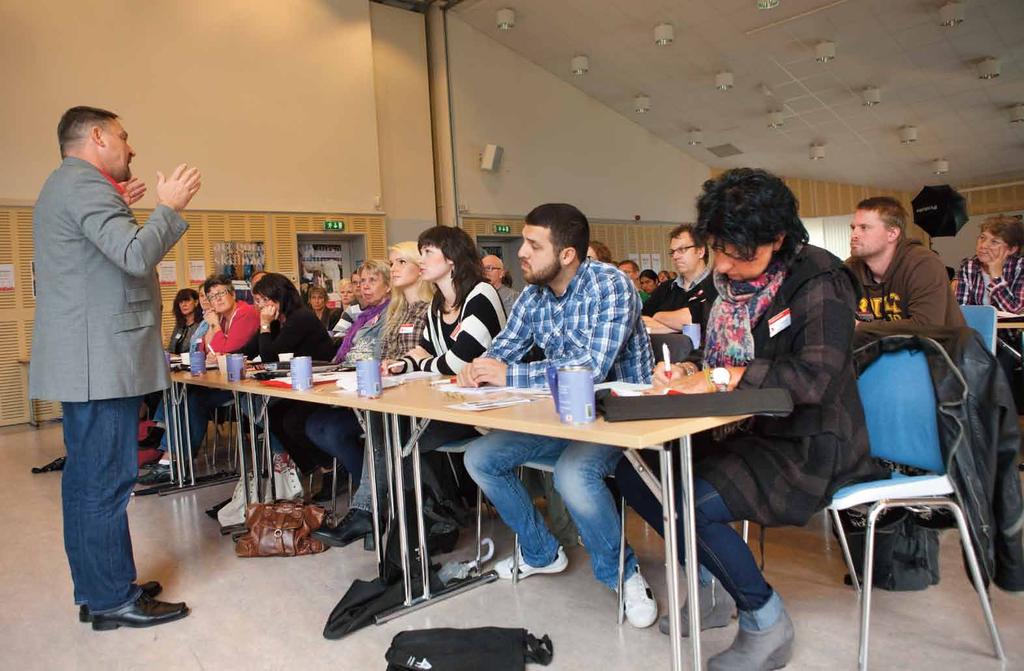 pengar är Handels griper in... otioner behandlades och valsedeln fastställdes, när Handels avdelning 1 höll möte om kongressen. 4 november kan du lära dig mer om vad som gäller på jobbet.