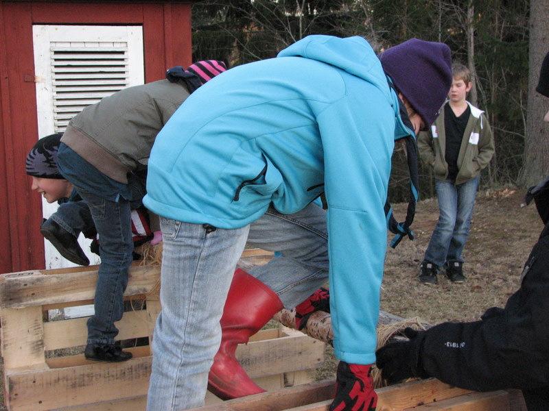 Dessa vill vara med och medverka till att ändra den här attityden, så att scouterna stannar kvar under hela äventyrartiden och även fortsätter som utmanarscouter.