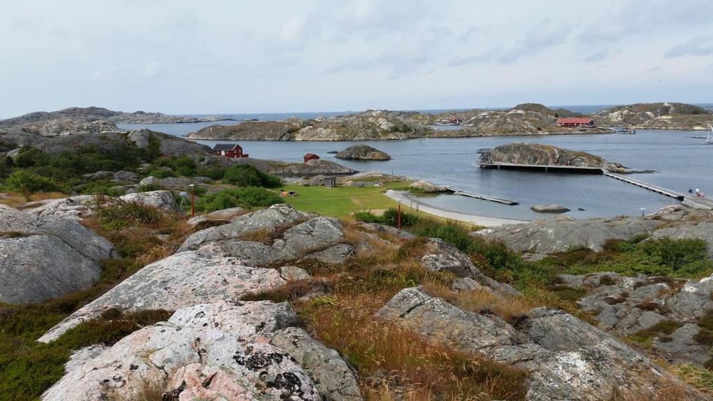 Figur 8 Vy mot stranden från området. Foto Ramböll. En annan möjlighet att komma hit är via från bebyggelsen i söder, se Figur 9.