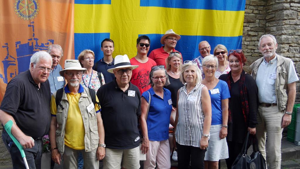 svenska hären lämnas tillbaka till deras rättmätige ägare (slottsherren/