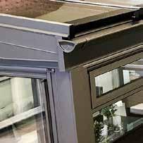 Vi hjälper dig att välja tak, glaspartier och andra värmetillbehör. Ventilation reglerar du effektivt med luftventiler och vädringsluckor.