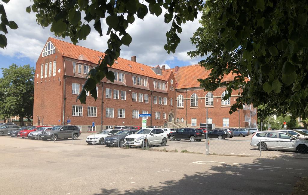 MARKANVISNINGSTÄVLING FÖR SAMSKOLAN