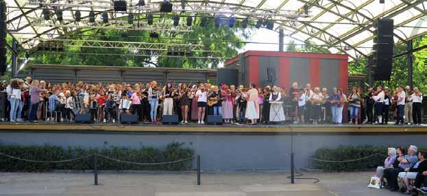 m. sid 3 Gökotta sid 4 Våravslutning sid 5 Träd in i dansen sid 6 Skärholmens gård sid 7 Folkdansringens dag sid 8-9 Skeppis på rymmen sid 10