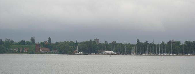 2011-07-01 Tittar man söderut när man är mitt ute på Boren