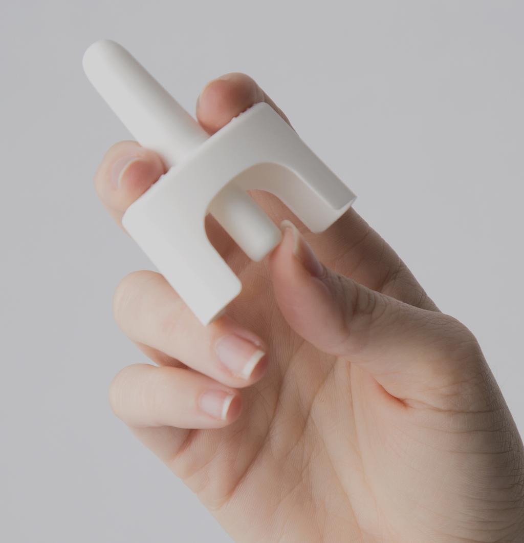 Steg för steg-guide för användning av Naloxone Adapt Detta läkemedel ersätter inte akutsjukvård. Ta inte ut sprayen ur blisterförpackningen förrän den ska användas.