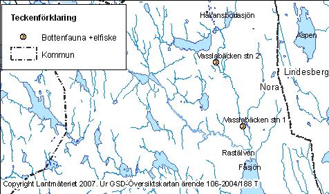 Elfiske- och bottenfaunalokalerna i Vasslabäcken. Venaån, 122-317 Fiske: Vid elfisket fångades 13 öringar, vilket utgör en besättningstäthet av 4 öringar per 1 m 2.