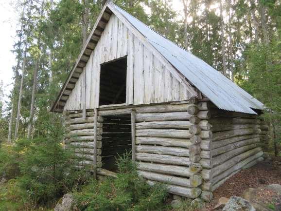 1800-talet genom att de som skulle mjölka korna fick ro hit över