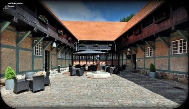 Hotellets berømte Julefrokost blev serveret og vi