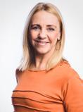 Hon gör en hälsoanalys som fastställer biokonduktiviteten i alla organ och från dessa mätdata lägger hon grunden för en