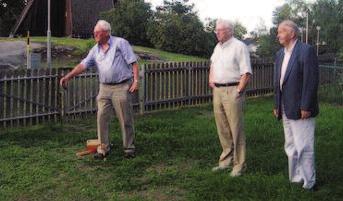 Vid 5-kampen serverade Bengt Anulf en fin varmkorv.