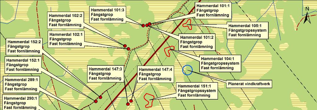 Fig. 2. Detaljkarta med de planerade vindkraftverken och de sedan tidigare kända fornlämningarna i området.