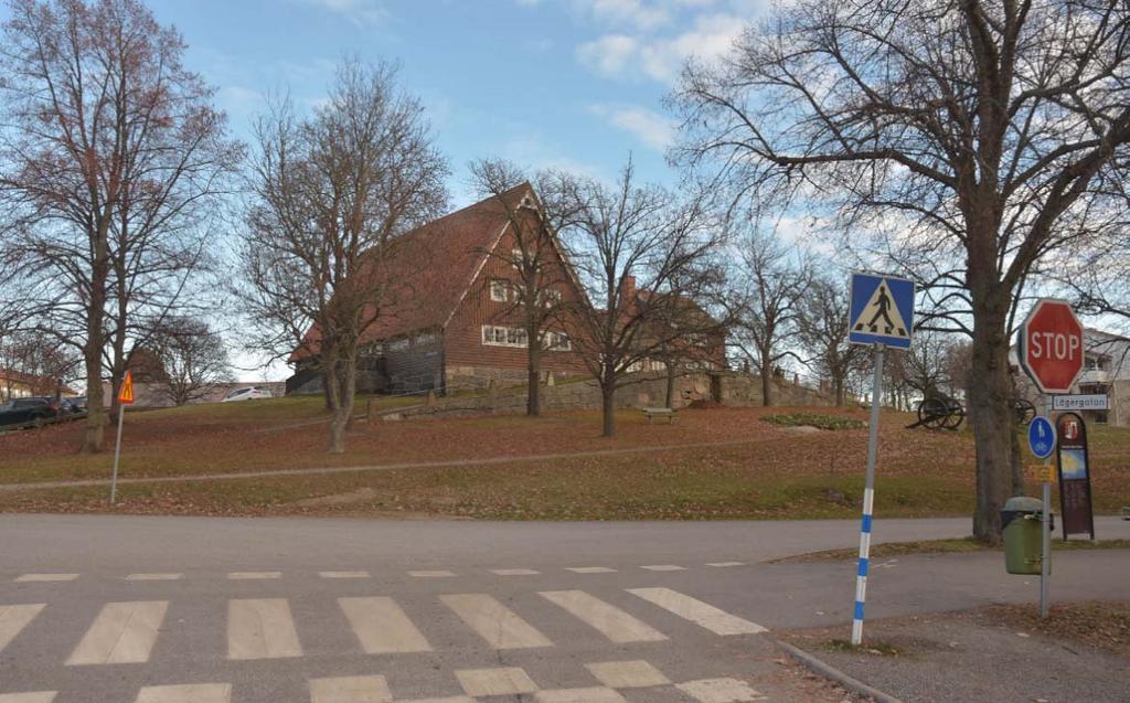 Huset användes ursprungligen som samlingslokal och för sociala aktiviteter för militären, idag är