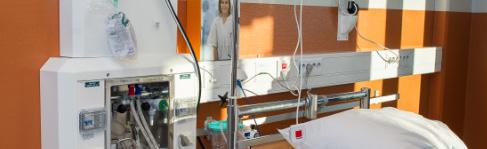 SUGUTRUSTNING KANALSYSTEM Vårdrumspanel Vårdrumspanel är en för sörjningsenhet för medicinska gaser och
