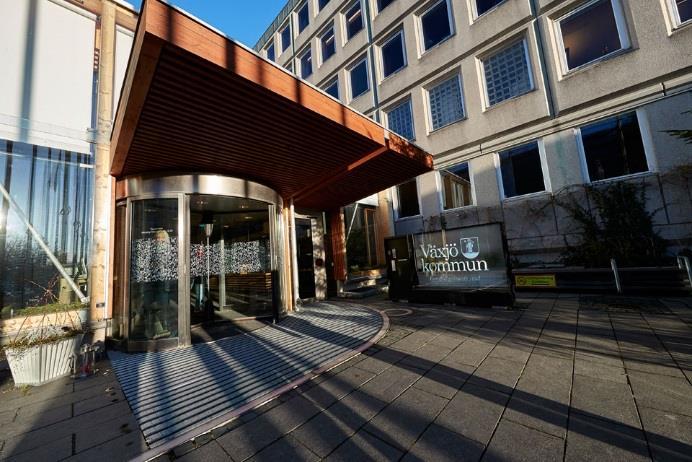för ungas etablering i arbetslivet och en bättre framtida hälsa. Andelen UVAS i Växjö kommuns olika stadsdelar varierar stort.
