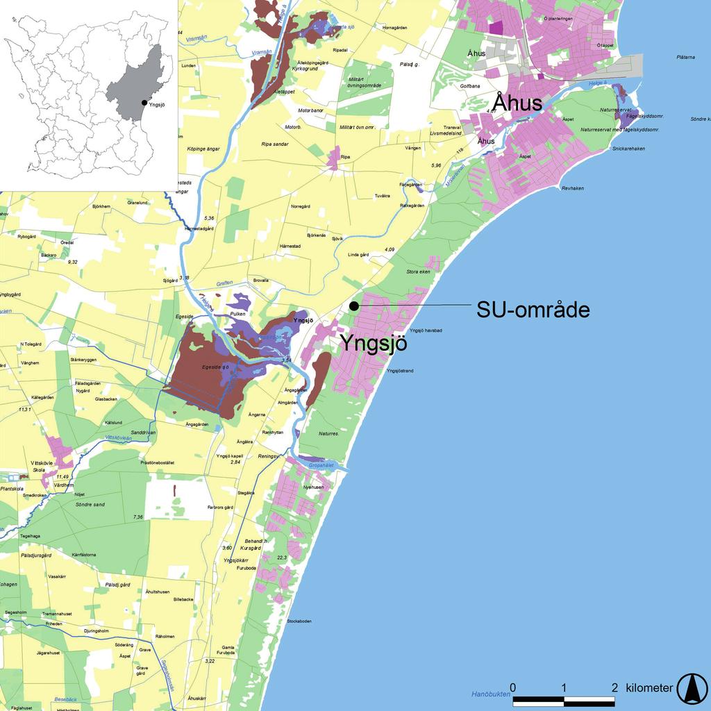 Figur 1. Undersökningsområdets kustnära läge vid Yngsjö i nordöstra Skåne. dade gavlar. Dessutom fanns ett litet uthus (hus 125) som kan uppskattas ha varit 7 9 m långt.