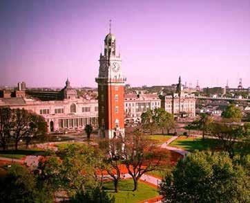 Vi får se bl a Casa Rosada, regeringsbyggnaden och Plaza de Mayo i stadens hjärta, för att därefter fortsätta till den bokstavligt talat färgglada stadsdelen La Boca.