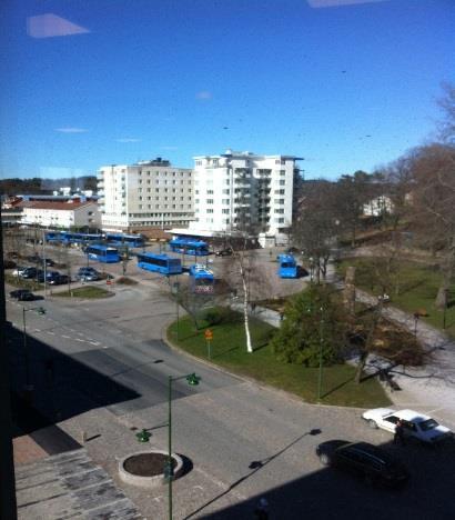 sida 46 av 58 Kungälvsvägen Gruppbostad Köksinteriör från en nybyggd gruppbostad Torggatans Gruppbostad En gruppbostad kan vara belägen i enskilda byggnader eller inrymmas i ett flerfamiljshus trots