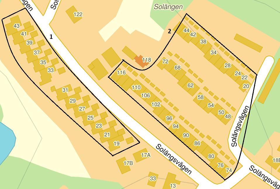 6.10. Solängsvägen Solängsvägen består av två typer av radhus och i rapporten delas därför Solängsvägen upp i två områden. Område 1 omfattar numren 19 43 och område 2 omfattar numren 20 116.