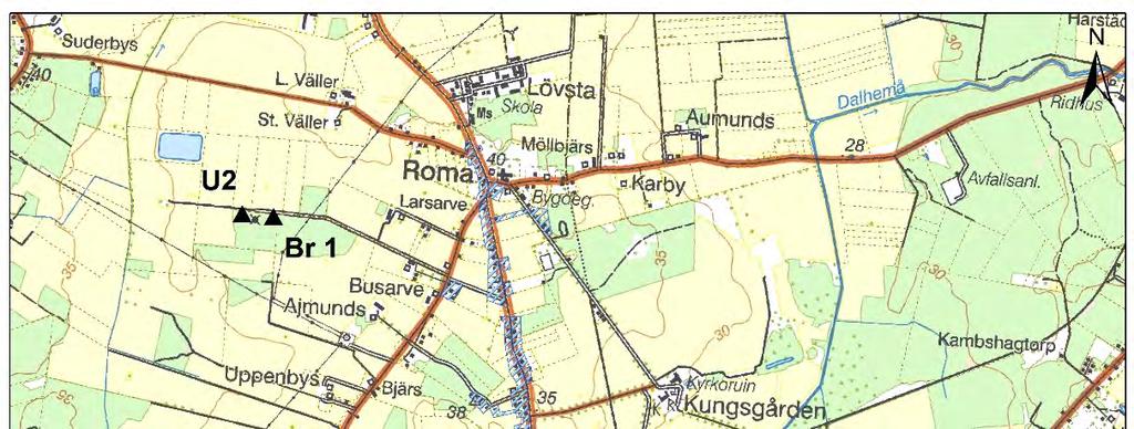 Figur 2: Översiktlig lokalisering av uttagsbrunnar (U2, Br 1 och Brunn 5) samt vattenverk med verksamhetsområde (streckad blå färg). Lantmäteriverket. Ärende nr MS2011/02599. 2.5 Vattenförbrukning Den totala vattenförbrukningen från vattenverket är i snitt ca 300 m 3 /dygn.