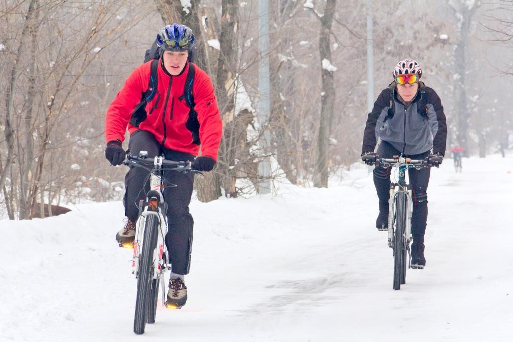 ...Cykelsystemet är välskött och underhålls väl, det är alltid möjligt att cykla oberoende av tid på året och tid på dygnet Drift och underhåll är viktigt för cykeltrafiken, till exempel påverkar det