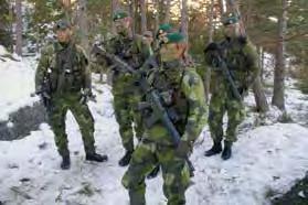 Förtroende för vapensystemen Verksamheten drog i gång omgående för de två enheterna där sensorplutonen inledde dagen med att genomföra sprängning av sjöminor och sjunkbomber.