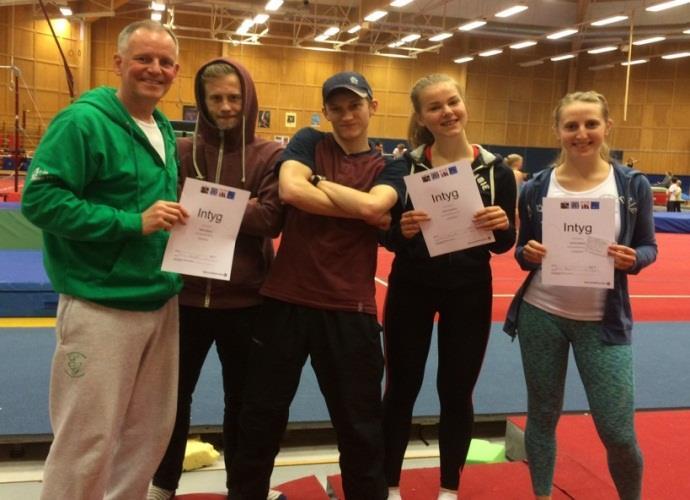 tävlingslicensen som är obligatorisk för alla gymnaster som tävlar och för de gymnaster som tränar trampetthopp med volter eller andra svårigheter. 8.