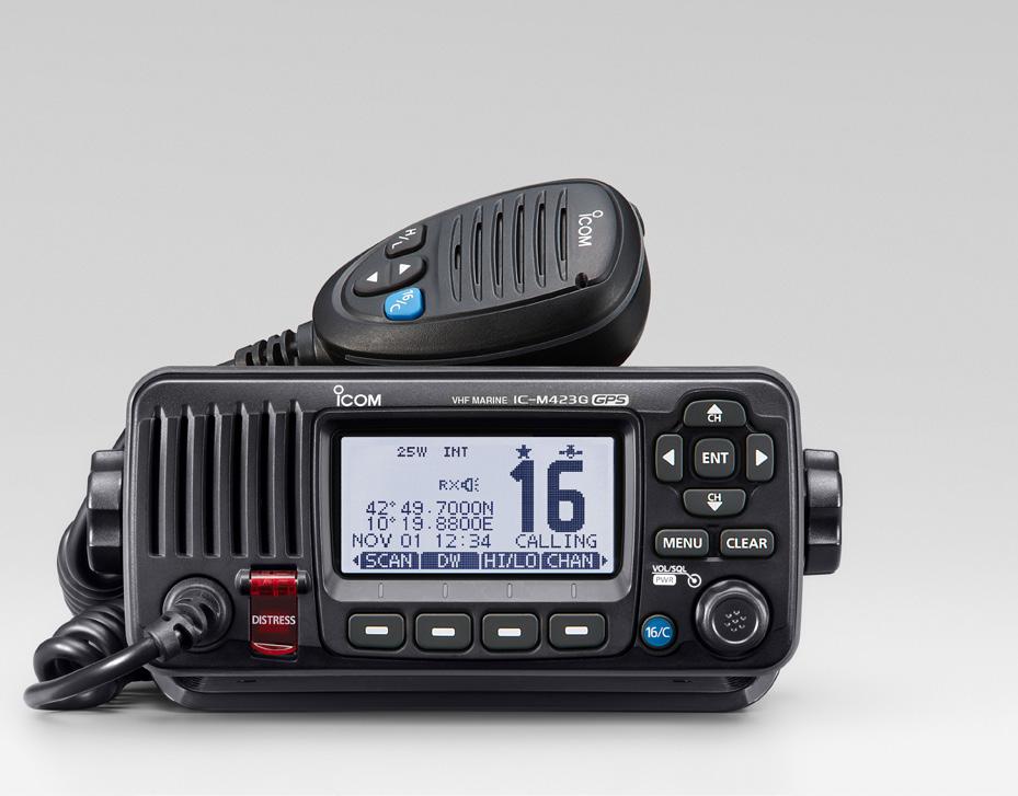 INBYGGD GPS IC-M423G Marinradio med inbyggd GPS, DSC och intuitivt användargränssnitt som gör användningen enkel. Under displayen sitter funktionsknappar som underlättar navigering i menysystemet.