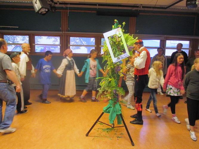 Midsommarstången