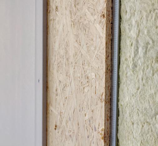 Det blir även enklare att skruva i väggen utan plugg vilket lämnar kvar ett mindre hål i väggen.