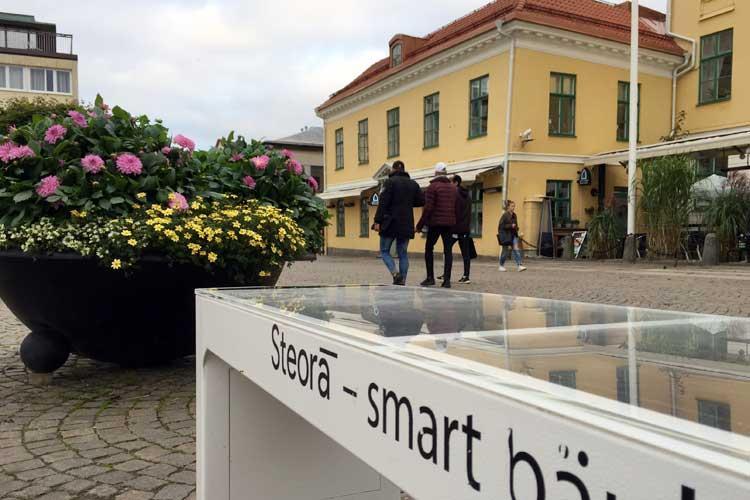 Verksamhetsberättelse 2017 9 (25) Uppföljning av kommunfullmäktiges och nämndens styrkort En jämlik skola Samhällsbyggnads energi- och klimatrådgivare samarbetar med upphandlingsenheten och barn och