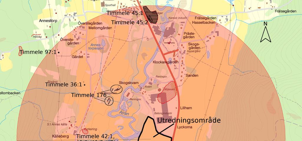 Topografi och fornlämningsmiljö Undersökningsområdet var beläget knappt två kilometer söder om Timmele centrum och avgränsades av väg 46 i öst, av mindre vägsträckningar i norr och söder och av