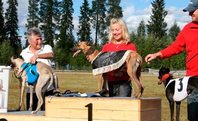 59, Sara Burman, NHK. 5:a Ymer, 20.62, Åke Ericsson, GHS. 6:a Utah Kid, 20.72, Åke Ericsson, GHS. Kanis Elit, whippet 510 m. 1:a Met Ariodante, 34.46, Sofia Lundberg, MiHK.