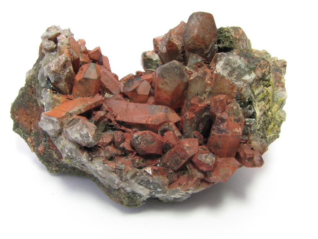 Kortreferat från höstens och vinterns aktiviteter Den 27/11 startade innesäsongen med att Per visade bilder och Tom berättade om sin historia som mineralsamlare och mineralhandlare.