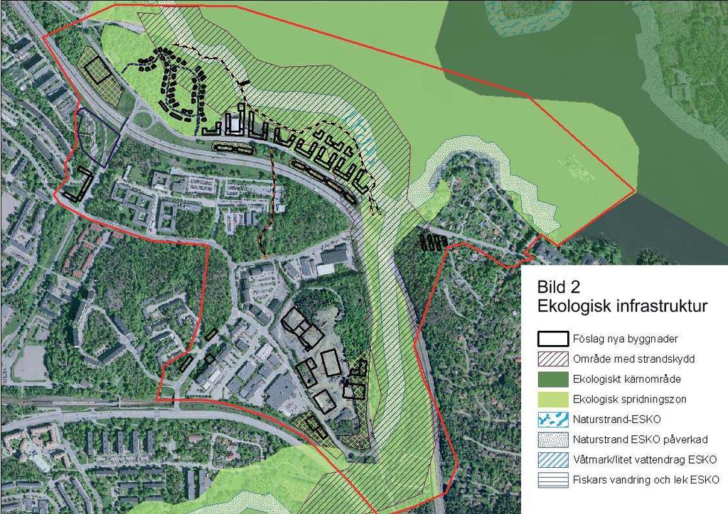 9 Inom ekologisk spridningszon Bilden visar att delar av föreslagen ny bebyggelse kommer att byggas inom spridningszonen som binder samman kärnområdena i Tyresta- och