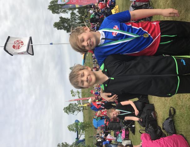 Sommarlandssprinten 2017 Klassegrarna Ingrid Schmiterlöw och Kajsa Toftèn i respektive klass.