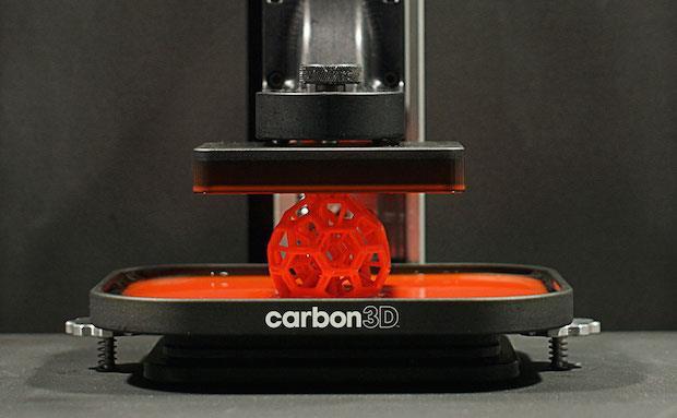 CLIP, Continuous Liquid Interface Production Är en relativt ny och ganska oprövad teknik som tagits fram av Carbon 3D.