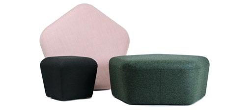 stolar/pallar chairs/stools cumulus BY JONAS WAGELL Sittpuff i 2 varianter, 4-kantig alt. 5-kantig. Stomme i trä och kallskum. Klädd i standardtyg eller kundtyg. Fötter av plast.