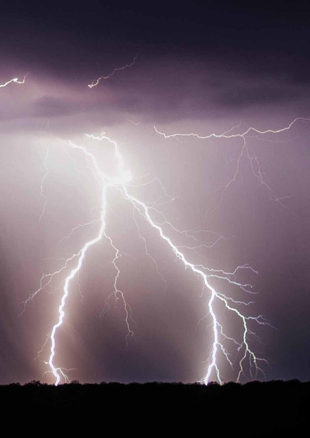 En lite väl spännande upplevelse 5 augusti 2018 Efter en lång härlig seglingssommar på 1010 sjömil, var vi på väg hemåt. Även den 5 augusti bjöd inledningsvis på härlig segling.
