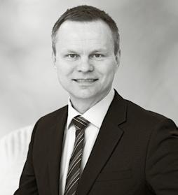 Joakim har en bred erfarenhet från ledande befattningar inom controlling och redovisning från såväl