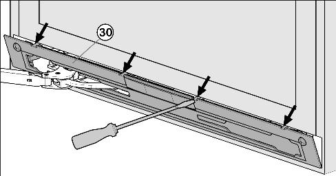 För alla skåp: u Tag bort frontpanelen Fig. 8 (10) med en skruvmejsel. u Tag ur kontakten och lossa kontaktanslutningen Fig. 8 (12). u Lossa den grå kabeln Fig. 8 (13) från hållaren. Fig. 11 u Öppna den nedre dörren.