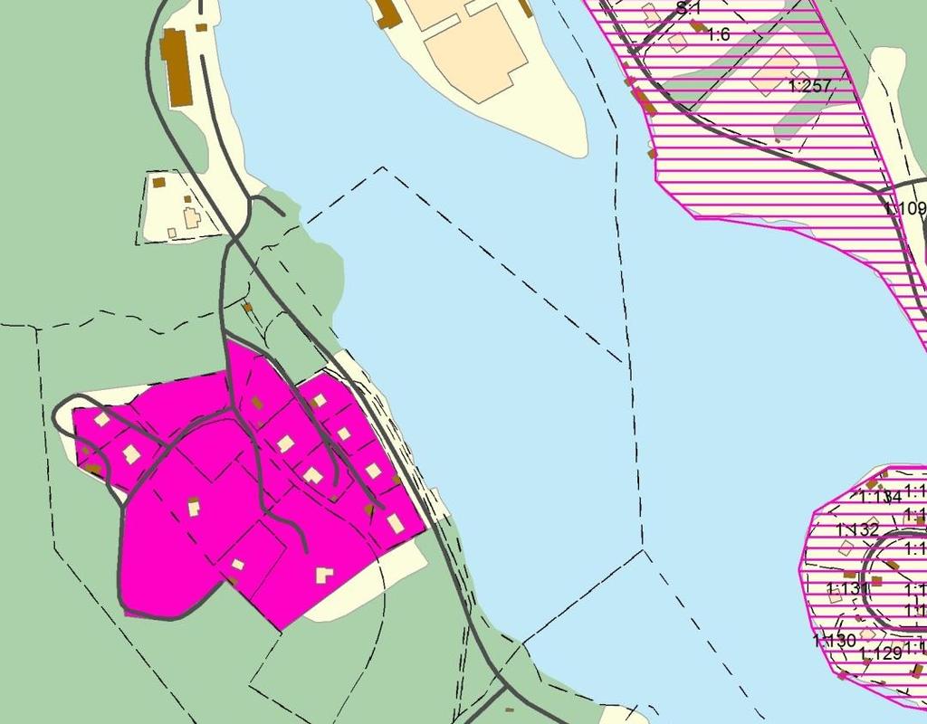 17 3.4 Bräckan Allmän orientering Bebyggelsen består av friliggande småhus, varav hälften används för permanentbostäder.
