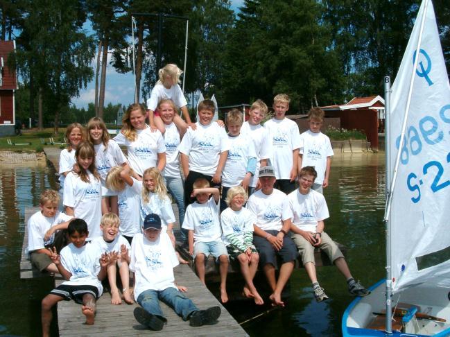 10 Inbjudan till MSS Summer Camp - Seglarskola 2011 Söndag den 19/6 torsdag den 23/6 Nu har du chansen att boka en plats i Motala Segelsällskaps Seglarskola på sommarlovet.